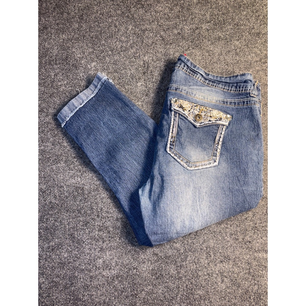 Bongo Cropped Jeans Womens 17 Blue Denim Embroidered Beaded Pocket 2 Button Fly